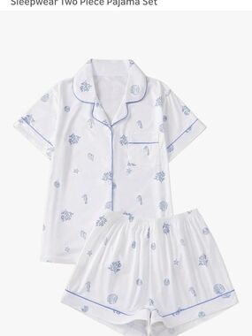 Short-Sleeve Shell-Print Pajama Set in White & Light Blue